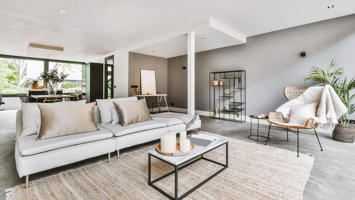 Green Bay villa renovation